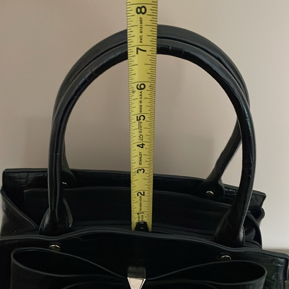 Handbag - Picture 6 of 8